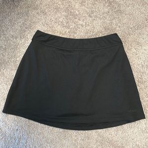 Reebok black tennis skirt, Size small